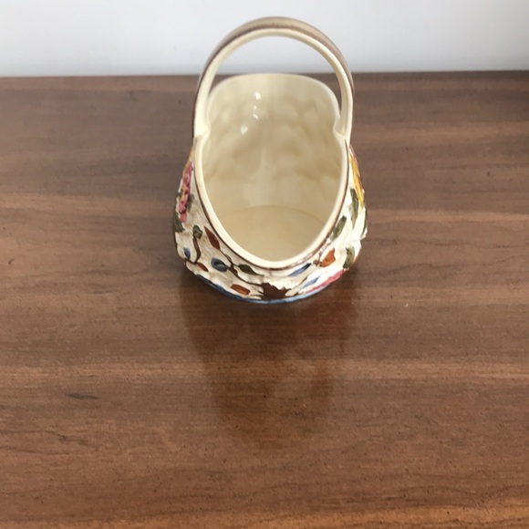 Indian Tree. H J Wood Floral Basket - Picture 6 of 7